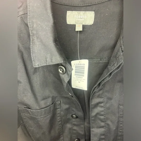 Torrid 8" Twill Lightweight Jumpsuit (Romper) - Picture 3 of 16